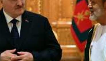 Президент Александр Лукашенко в Омане посещает порт и СЭЗ «Сохар»